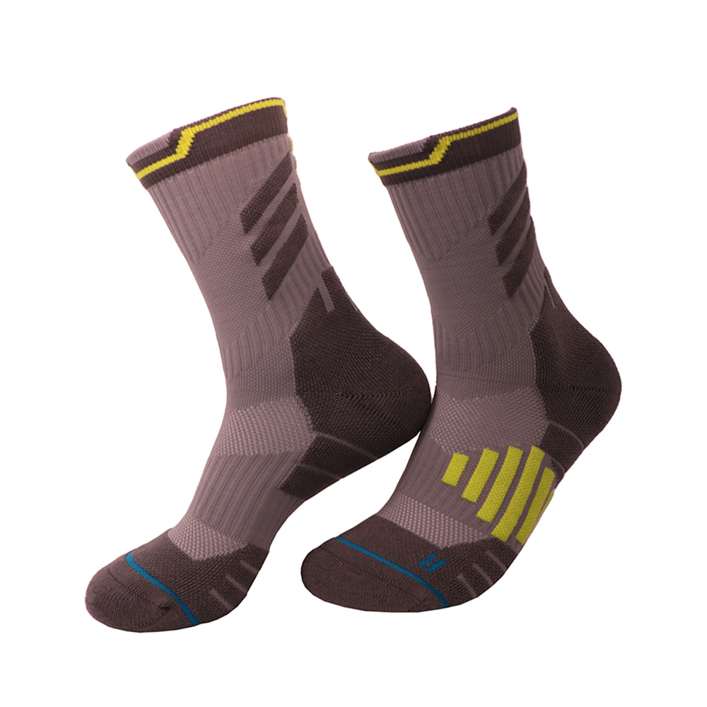 Environmentally Friendly, Antibacterial, And Odor Resistant Cycling Socks