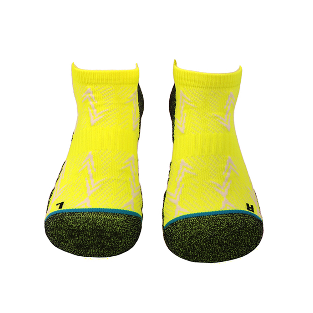 Environmentally Friendly, Antibacterial, And Deodorant Resistant Running Socks