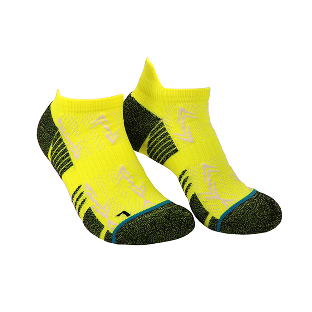 Environmentally Friendly, Antibacterial, And Deodorant Resistant Running Socks